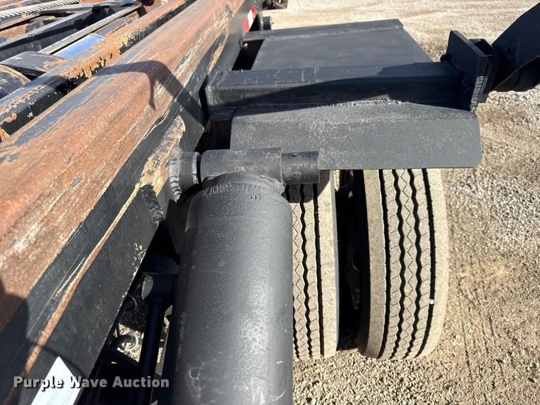 image for item EG1859 2022 RAM 5500 roll-off container truck