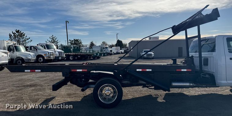 image for item EG1859 2022 RAM 5500 roll-off container truck