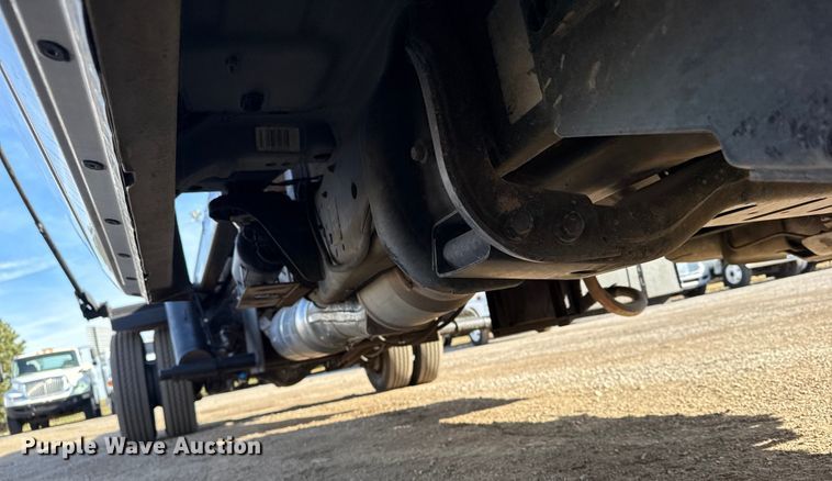 image for item EG1859 2022 RAM 5500 roll-off container truck