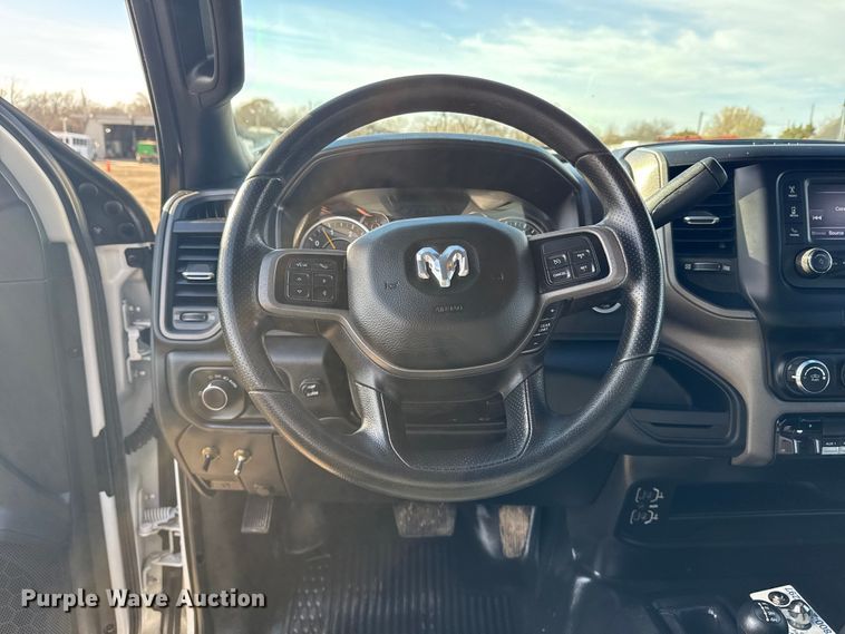 image for item EG1859 2022 RAM 5500 roll-off container truck