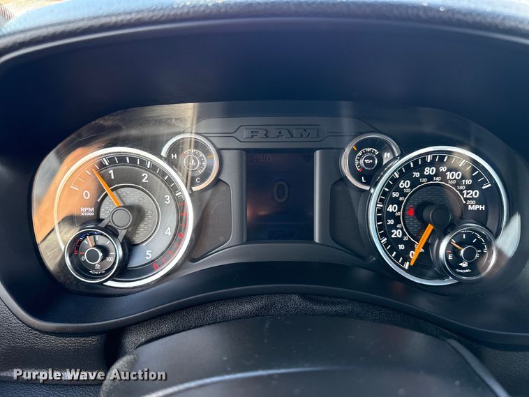 image for item EG1859 2022 RAM 5500 roll-off container truck