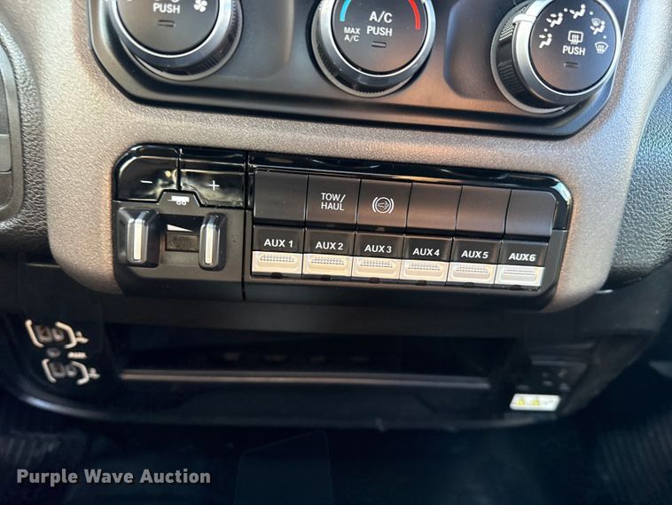 image for item EG1859 2022 RAM 5500 roll-off container truck