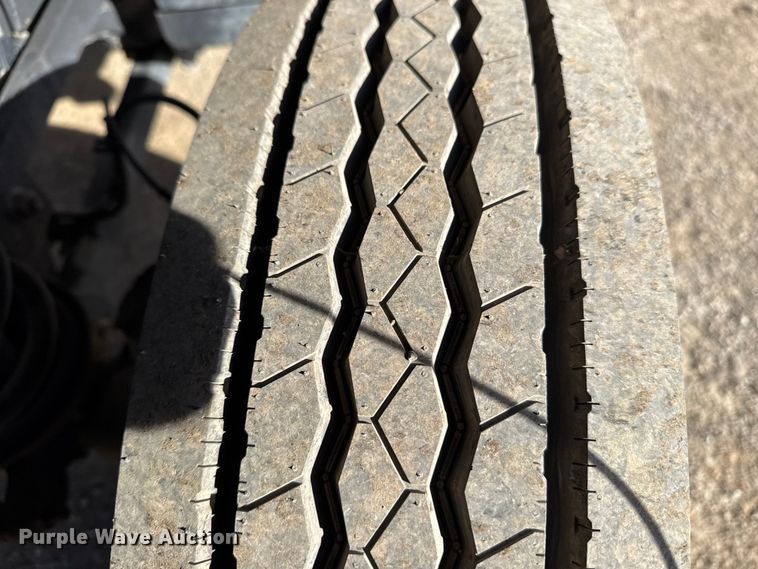 image for item EG1859 2022 RAM 5500 roll-off container truck