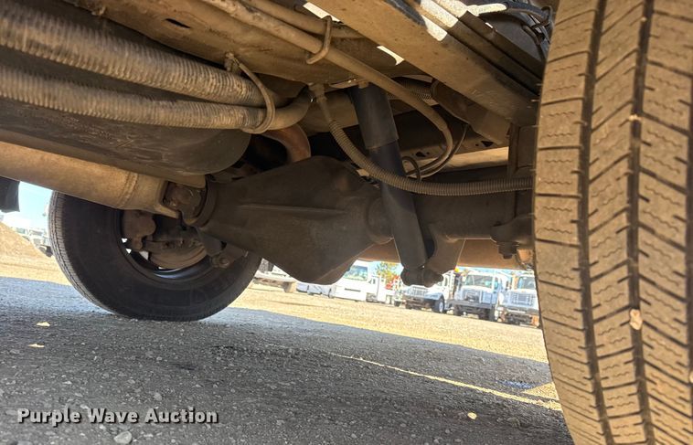 image for item EG1889 2007 Chevrolet Express 3500 school bus