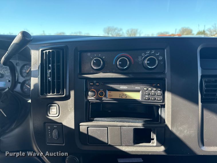 image for item EG1889 2007 Chevrolet Express 3500 school bus