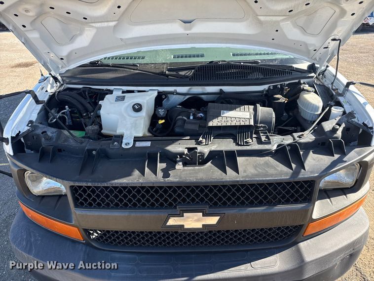 image for item EG1889 2007 Chevrolet Express 3500 school bus