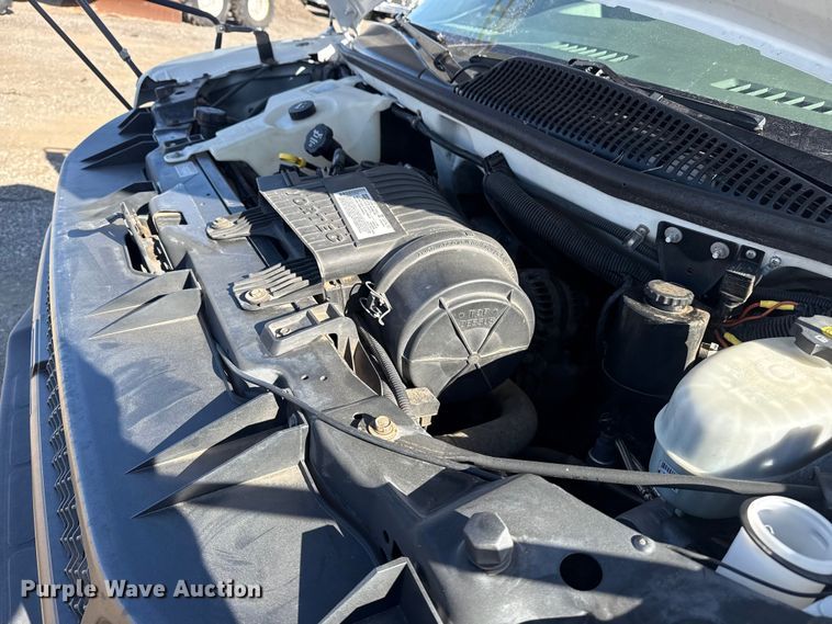 image for item EG1889 2007 Chevrolet Express 3500 school bus