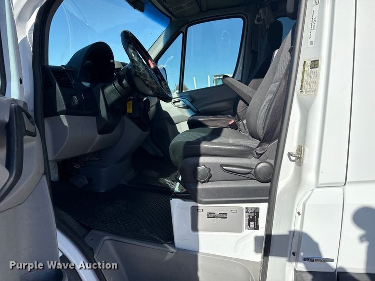 image for item EG1892 2012 Mercedes-Benz Sprinter 2500 RV