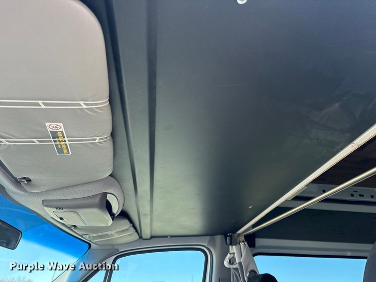 image for item EG1892 2012 Mercedes-Benz Sprinter 2500 RV