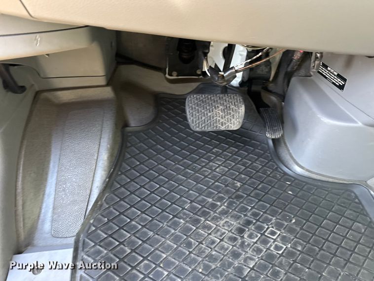 image for item EG1892 2012 Mercedes-Benz Sprinter 2500 RV