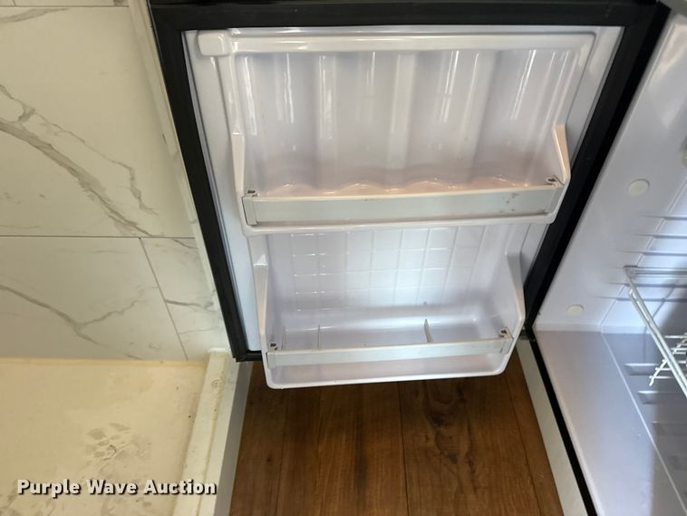 image for item EG1892 2012 Mercedes-Benz Sprinter 2500 RV