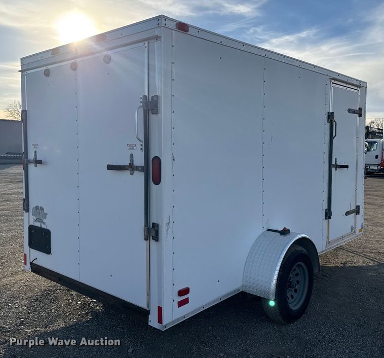 image for item EG1910 2008 Forest River Trailer enclosed cargo trailer