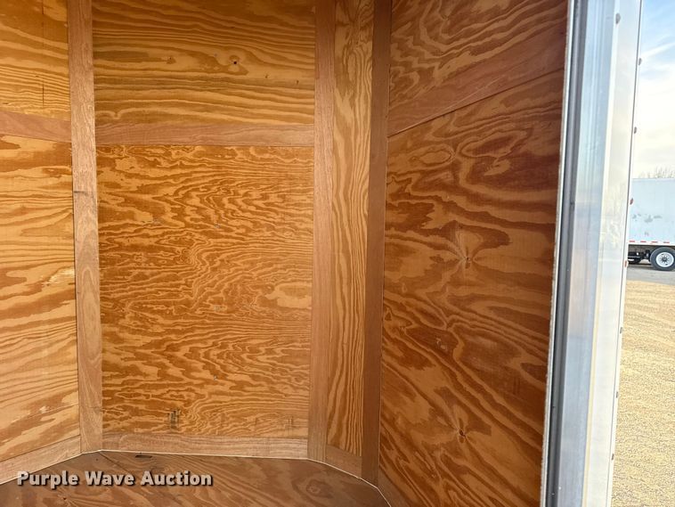 image for item EG1910 2008 Forest River Trailer enclosed cargo trailer