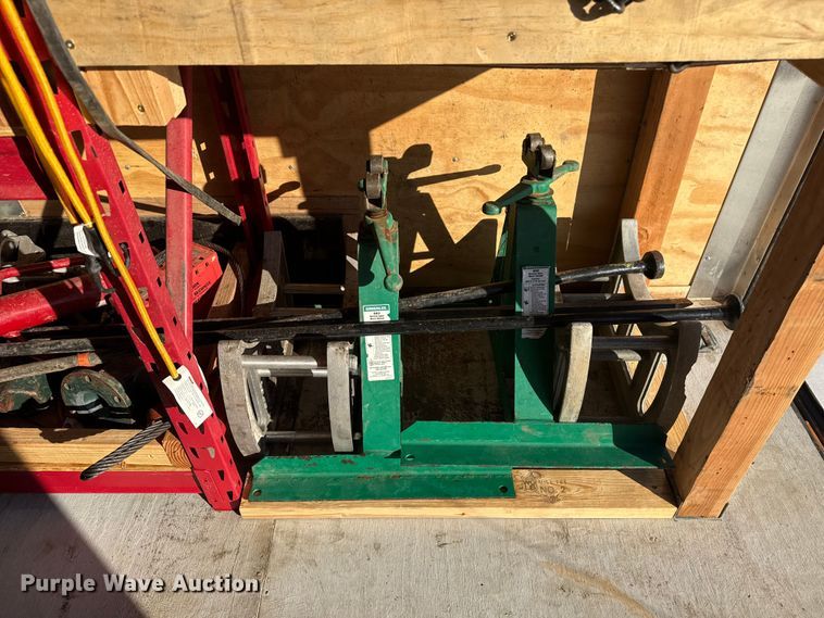 image for item EG1914 2022 Cargo Craft of Texas, Inc. Expedition 7162 enclosed cargo trailer