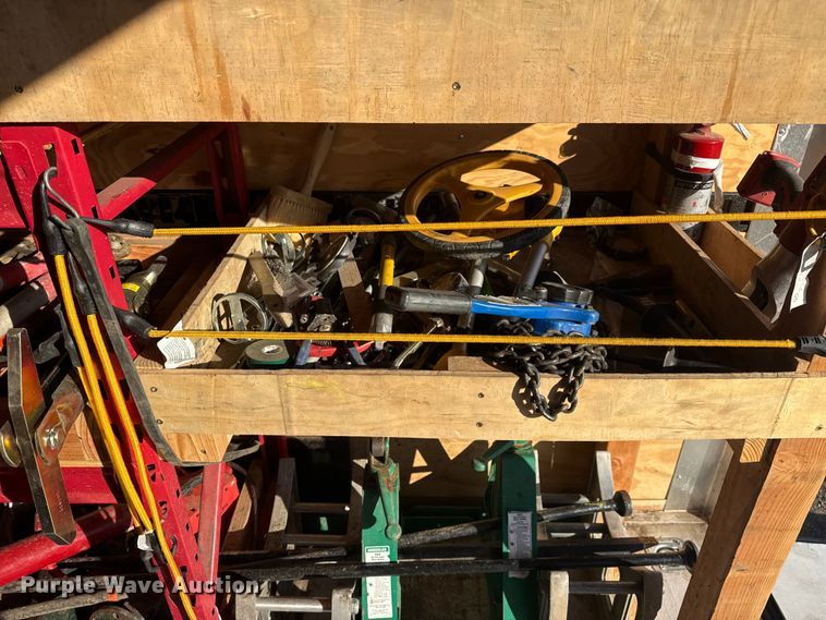 image for item EG1914 2022 Cargo Craft of Texas, Inc. Expedition 7162 enclosed cargo trailer