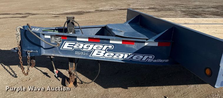 image for item EG1917 2008 Eager Beaver 10HA-PT equipment trailer