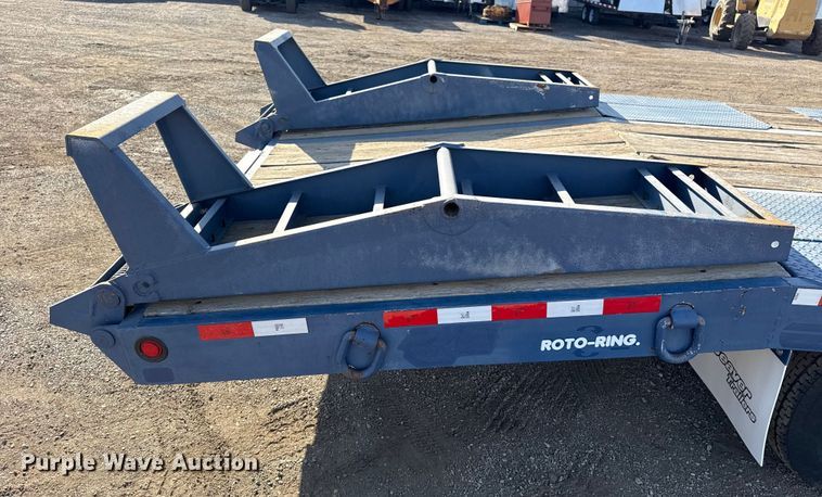 image for item EG1917 2008 Eager Beaver 10HA-PT equipment trailer