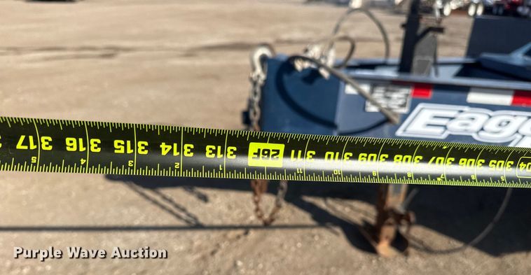 image for item EG1917 2008 Eager Beaver 10HA-PT equipment trailer