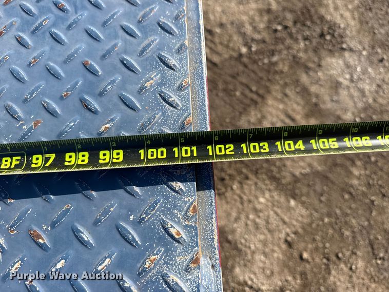 image for item EG1917 2008 Eager Beaver 10HA-PT equipment trailer