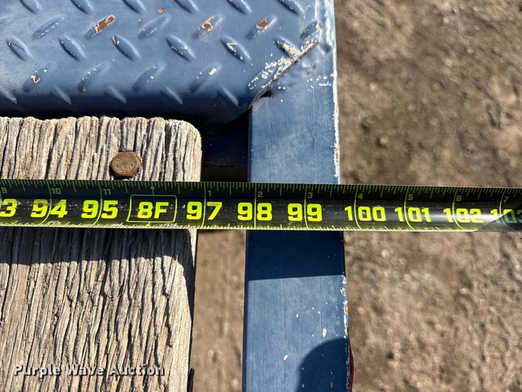 image for item EG1917 2008 Eager Beaver 10HA-PT equipment trailer