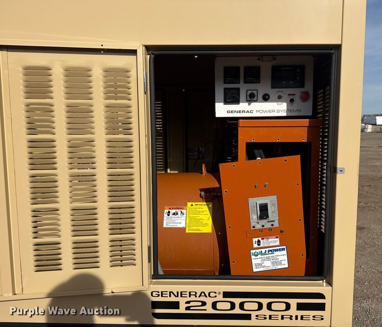 image for item EG1921 2004 Generac 3769720100 generator