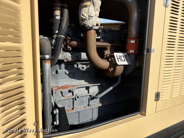image for item EG1921 2004 Generac 3769720100 generator