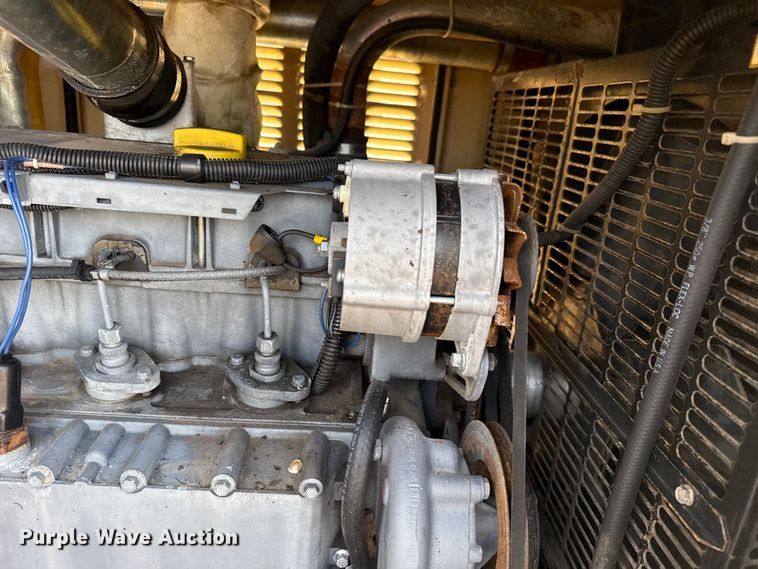 image for item EG1921 2004 Generac 3769720100 generator