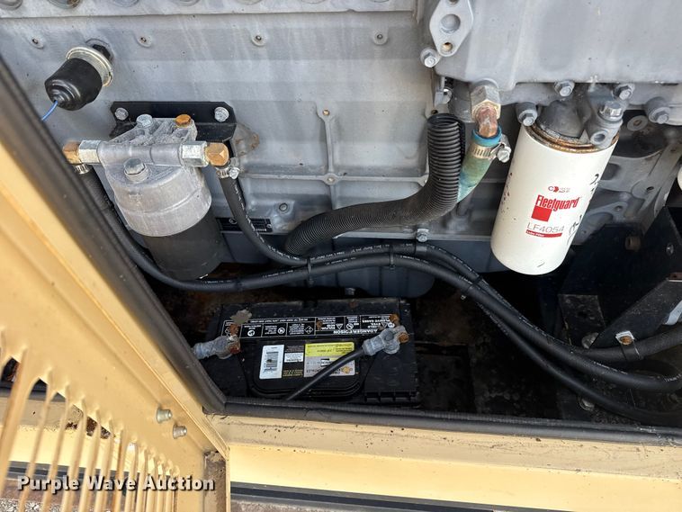 image for item EG1921 2004 Generac 3769720100 generator