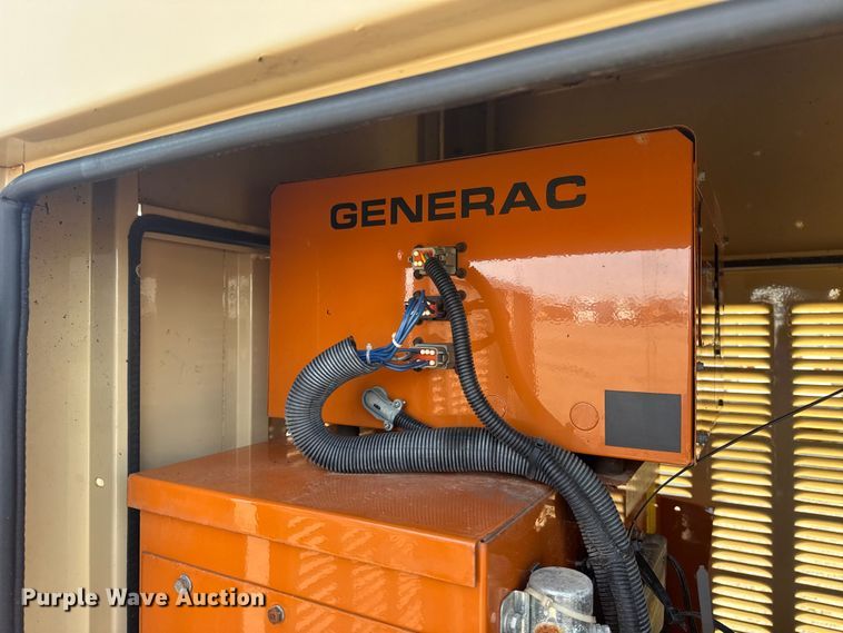 image for item EG1921 2004 Generac 3769720100 generator