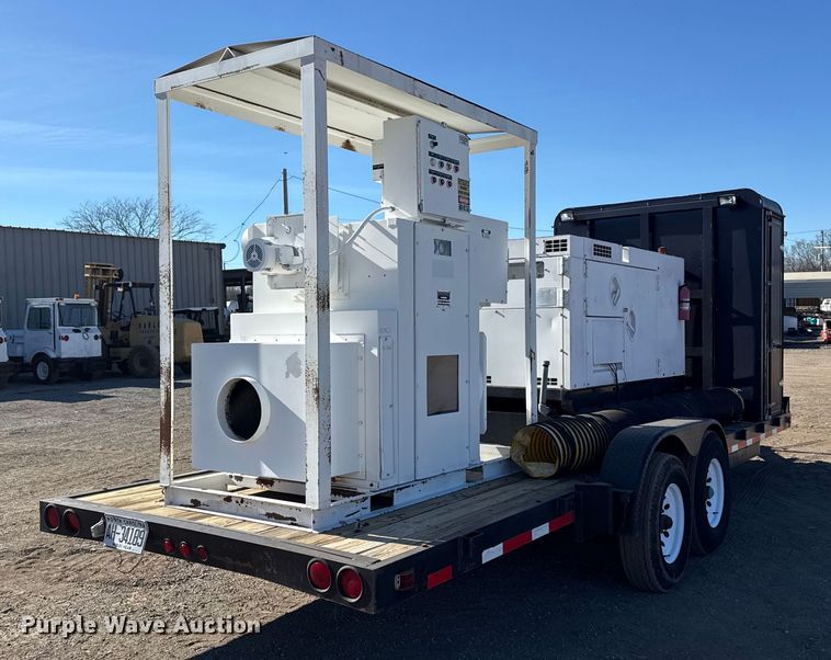 image for item EG1929 2000 Roadrunner flatbed trailer