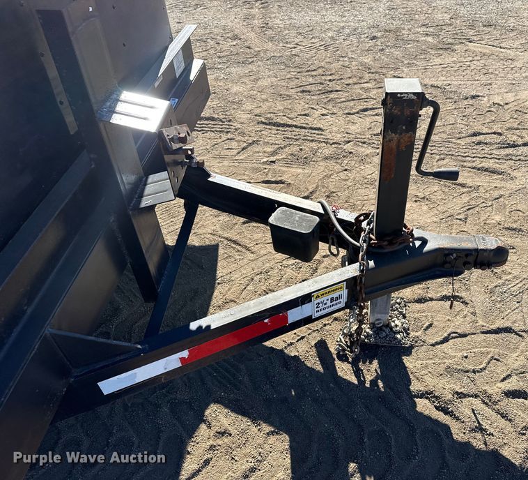 image for item EG1929 2000 Roadrunner flatbed trailer