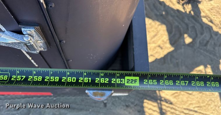 image for item EG1929 2000 Roadrunner flatbed trailer