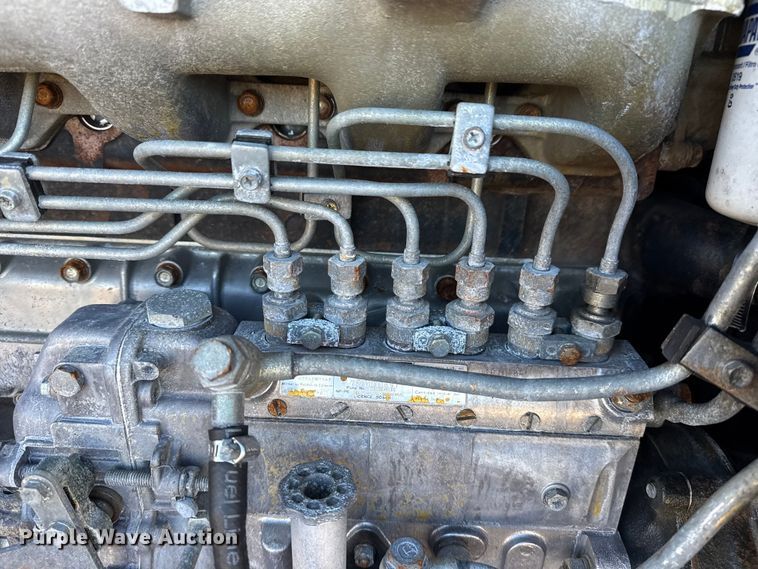 image for item EG1929 2000 Roadrunner flatbed trailer