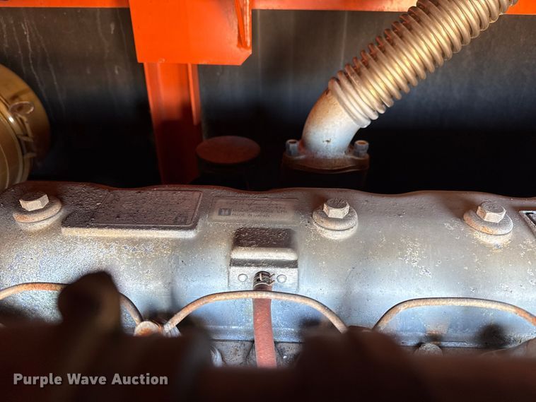 image for item EG1929 2000 Roadrunner flatbed trailer