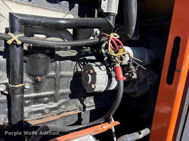 image for item EG1929 2000 Roadrunner flatbed trailer