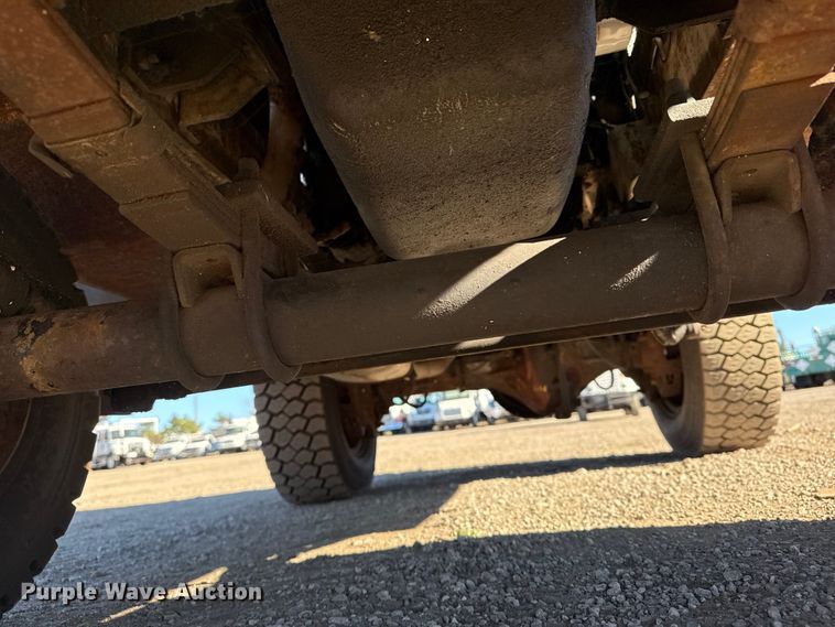 image for item EG1931 1989 Tug Mfg. Corp. MA50-1 aircraft tug