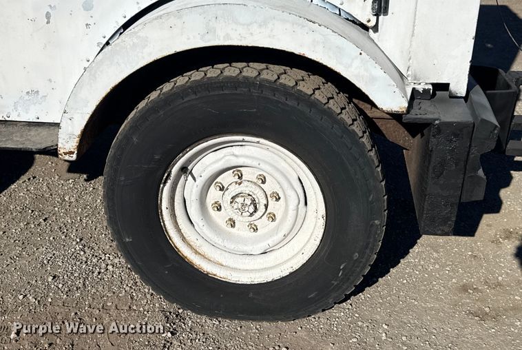 image for item EG1931 1989 Tug Mfg. Corp. MA50-1 aircraft tug