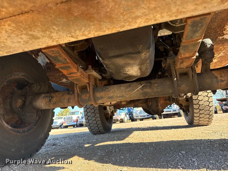 image for item EG1932 1989 Tug Mfg. Corp. MA50-1 aircraft tug