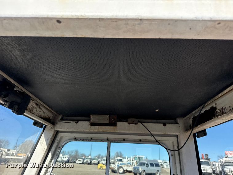 image for item EG1932 1989 Tug Mfg. Corp. MA50-1 aircraft tug