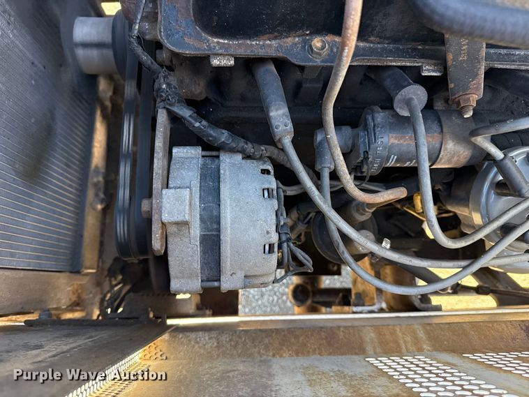 image for item EG1932 1989 Tug Mfg. Corp. MA50-1 aircraft tug