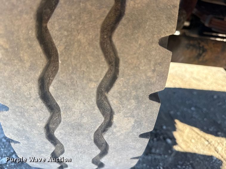 image for item EG1932 1989 Tug Mfg. Corp. MA50-1 aircraft tug