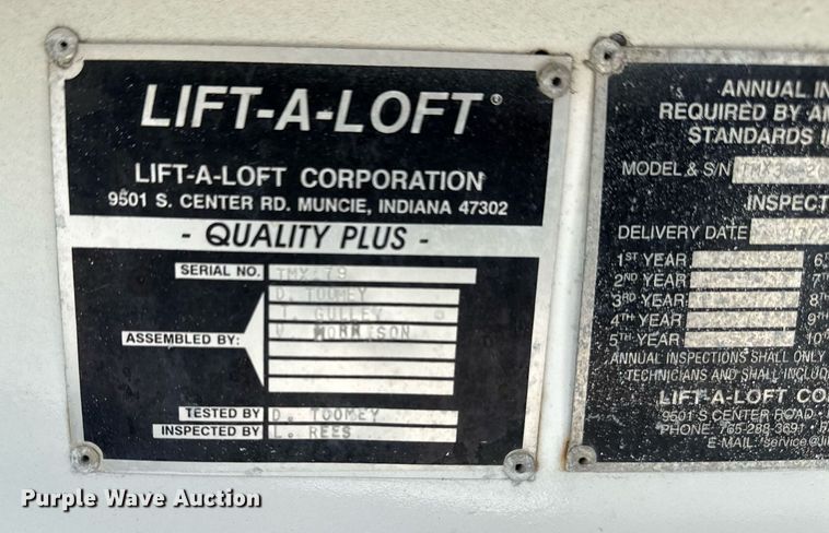 image for item EG5967 2008 Freightliner Business Class M2 scissor lift truck