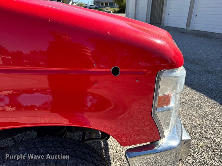 image for item EJ7679 2018 Ford E450 Super Duty van cab and chassis