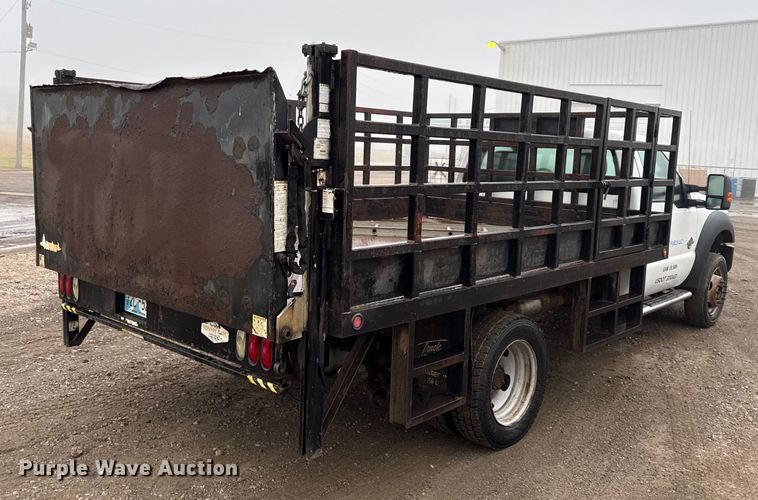 image for item EN0167 2013 Ford F550 Super Duty flatbed truck