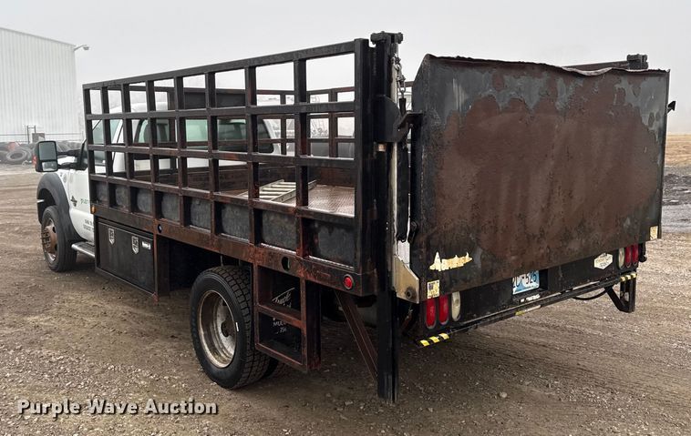 image for item EN0167 2013 Ford F550 Super Duty flatbed truck