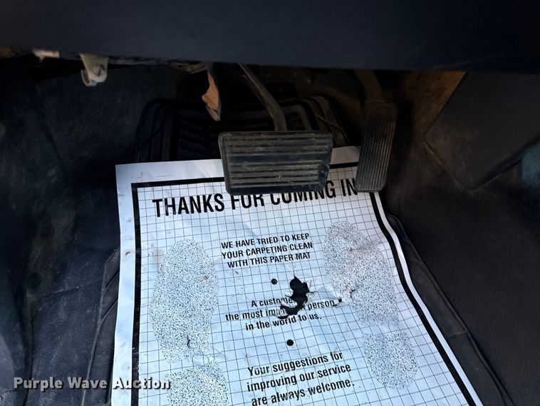 image for item EN0172 2010 Chevrolet Silverado 2500HD Ext. Cab pickup truck