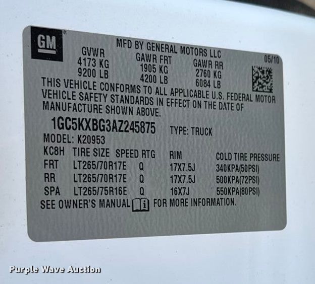 image for item EN0172 2010 Chevrolet Silverado 2500HD Ext. Cab pickup truck