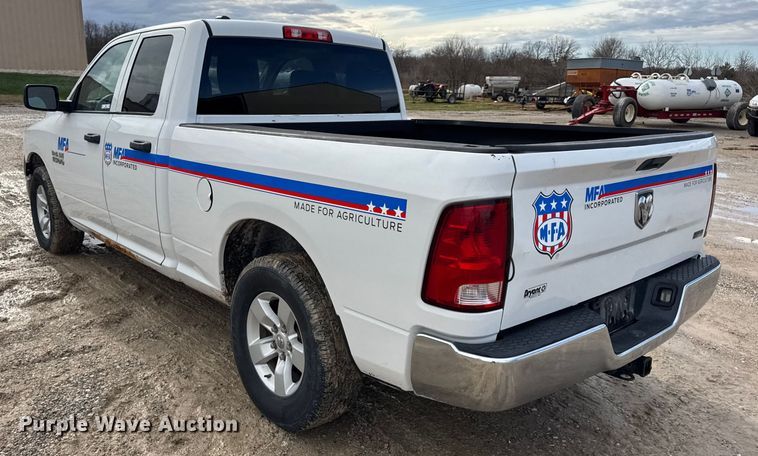 image for item EN0784 2013 RAM 1500 Ext. Cab pickup truck