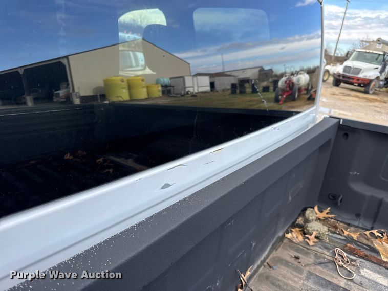 image for item EN0784 2013 RAM 1500 Ext. Cab pickup truck