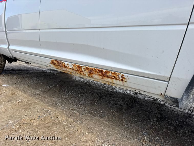 image for item EN0784 2013 RAM 1500 Ext. Cab pickup truck